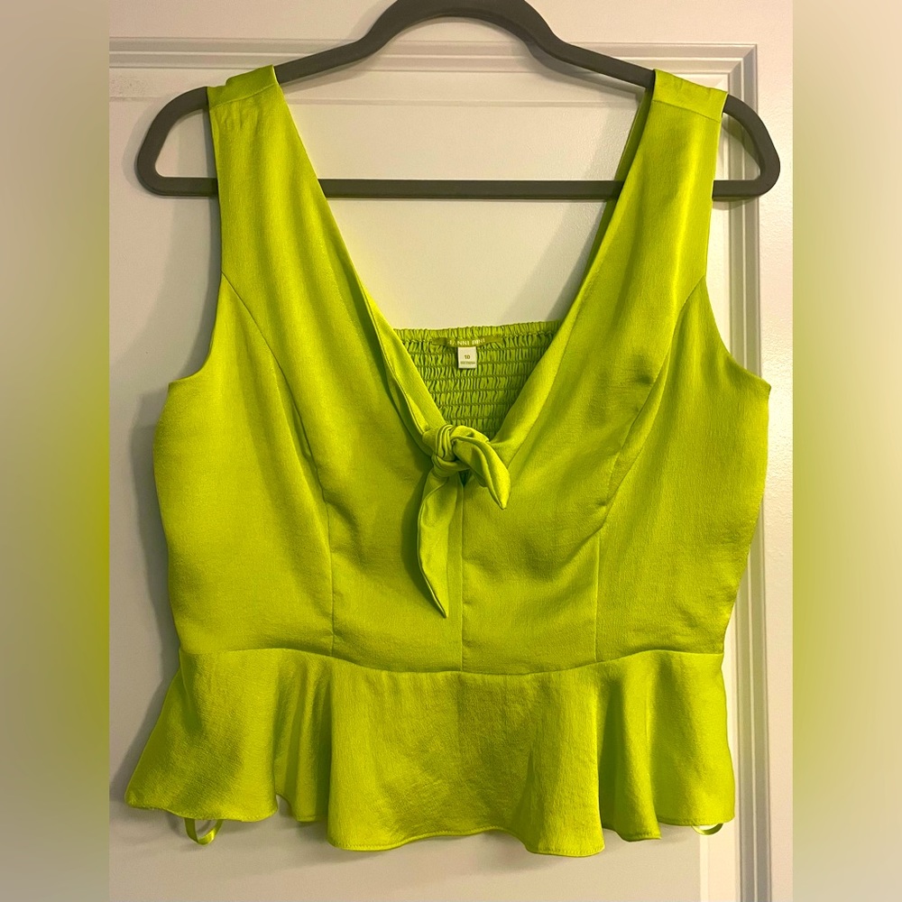 Bright satin top! Great for night out or even layered under a jacket